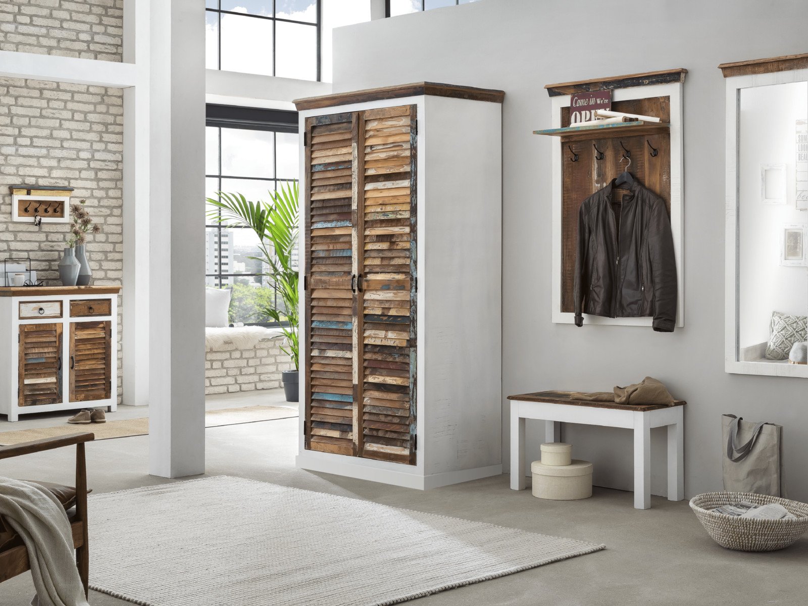 Garderobe Perth aus recyceltem Holz mit Haken