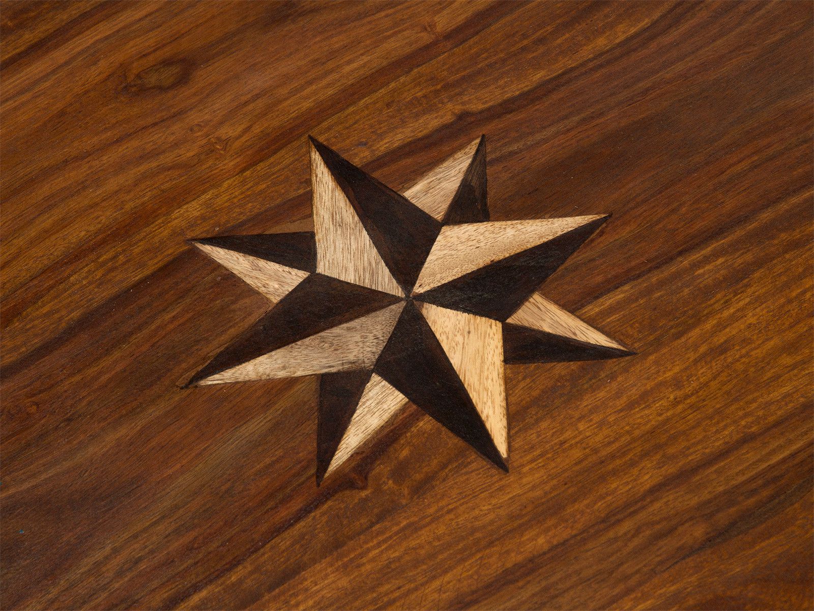 Truhe Merlow Akazie 87cm