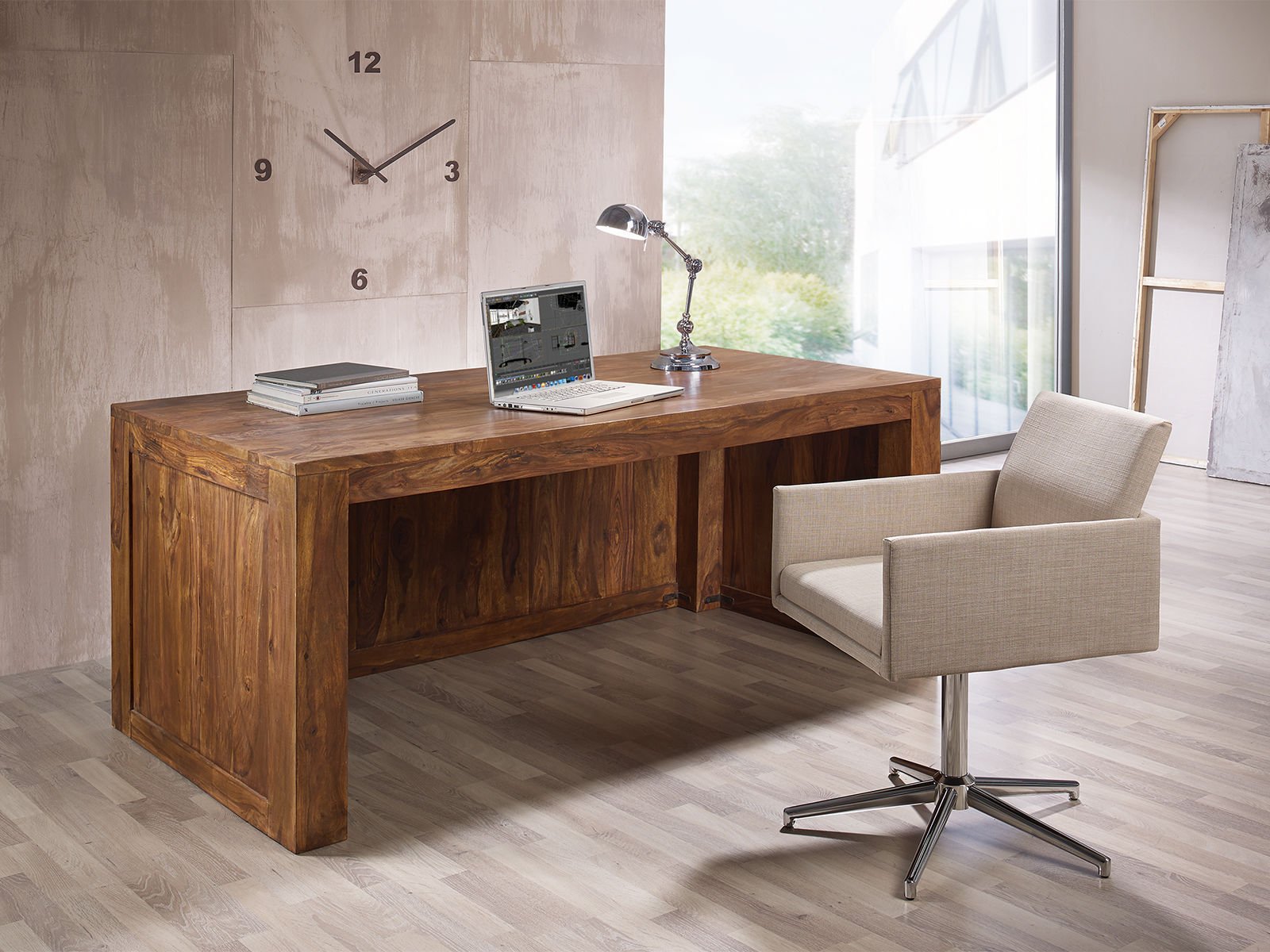 Moderner Cube-Schreibtisch aus Holz im minimalistischen Home-Office mit Laptop und Pflanzen – heller, natürlicher Stil