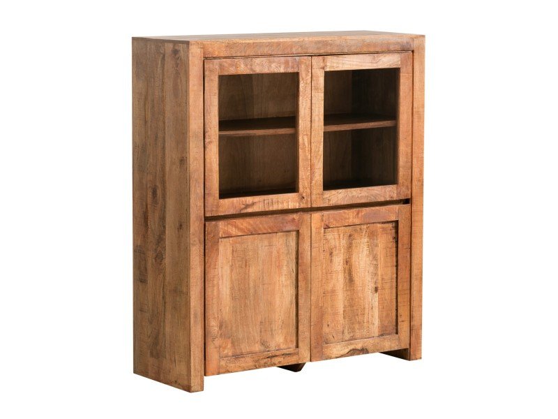 Landhaus-Highboard 'Country' aus massivem Holz, festlich zur Adventszeit dekoriert mit Kerzen, Tannengrün und warmem Licht.