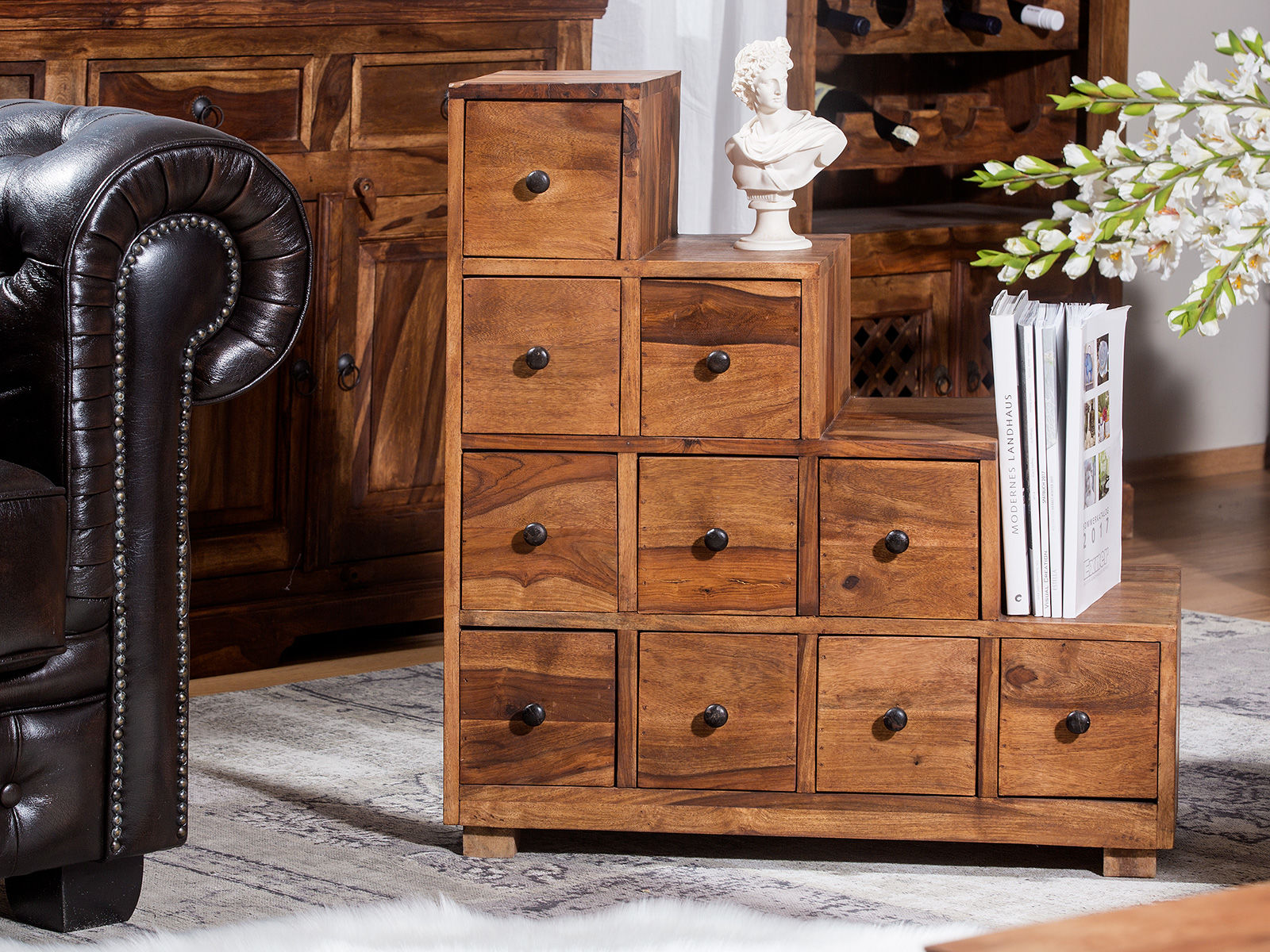 Treppenkommode Merlow Akazie