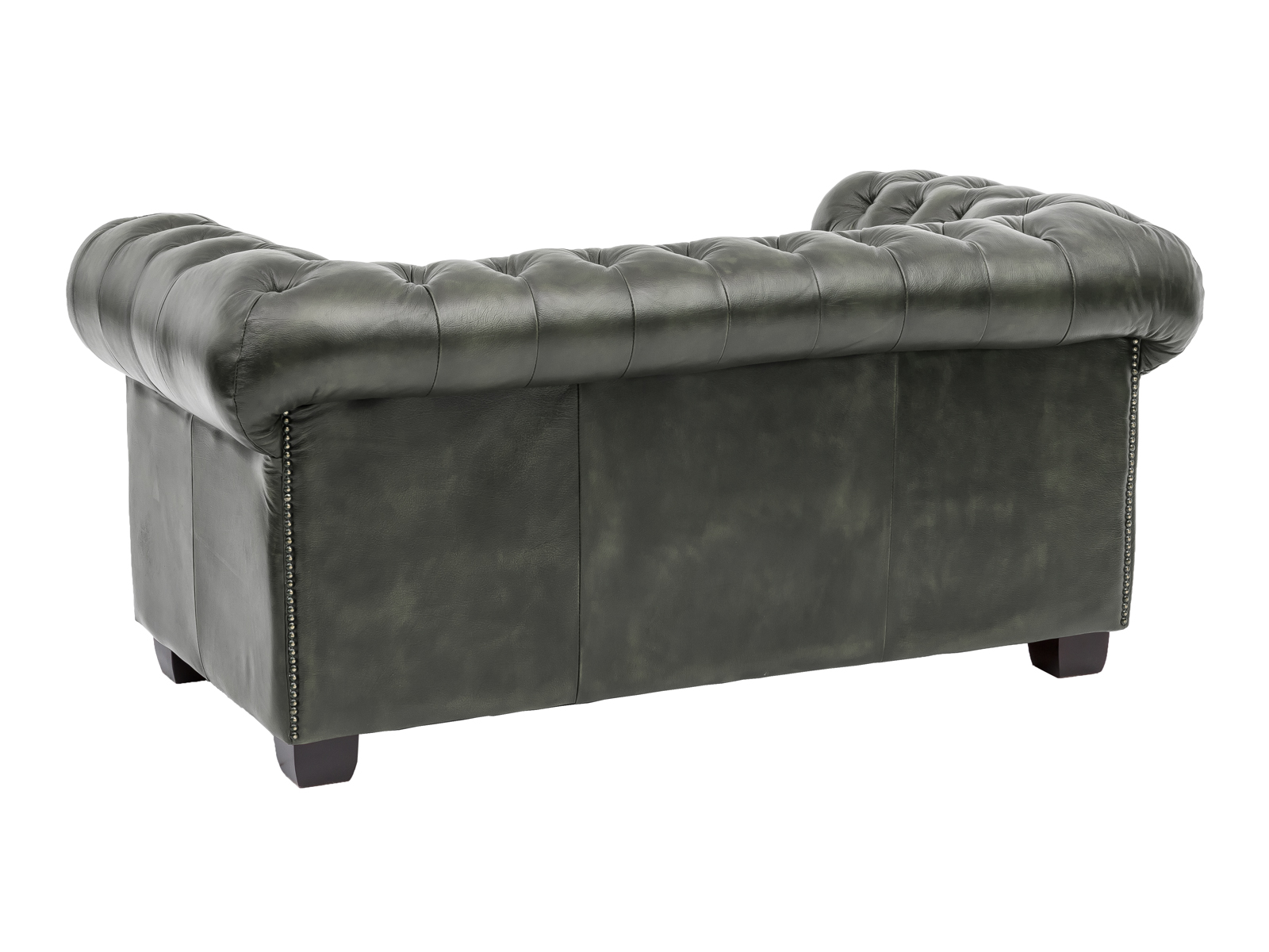 Chesterfield 2-Sitzer Echtleder-Sofa grün, Freisteller Rückansicht 45° mit sichtbaren Polsterknöpfen und gerolltem Rücken.
