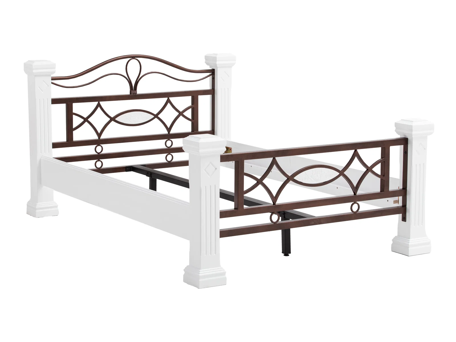 Bett Byzanz 200x200 weiß – Holzgestell mit Ornament-Metallkopf- und Fußteil, 45° Freistelleransicht, Liegefläche 200×200 cm