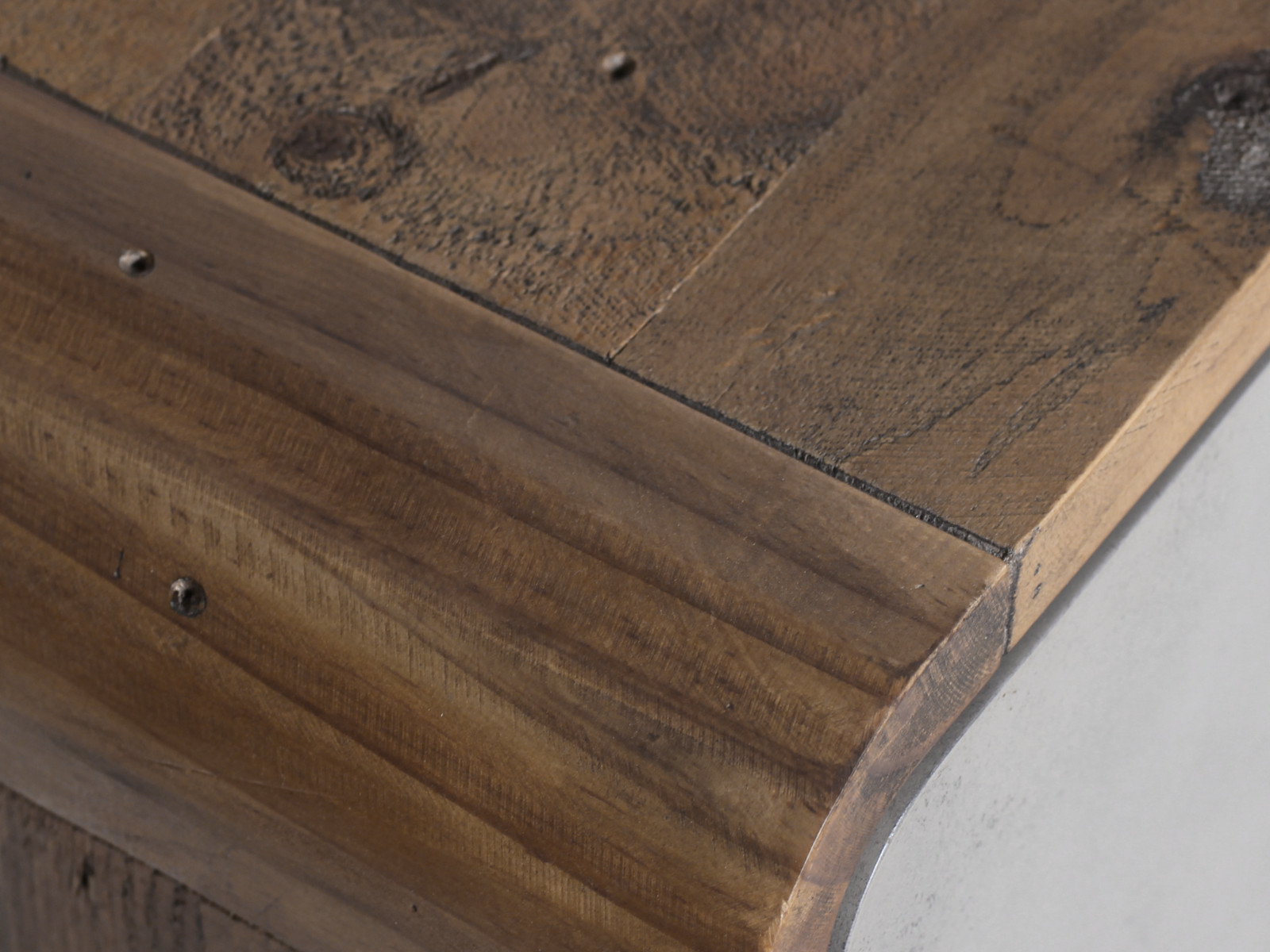 Waschbeckenunterschrank Dingle recycelte Pinie / MDF 67x45x30 Detailbild Waschbeckenunterschrank Dingle recycelte Pinie / MDF 67x45x30 Detailbild