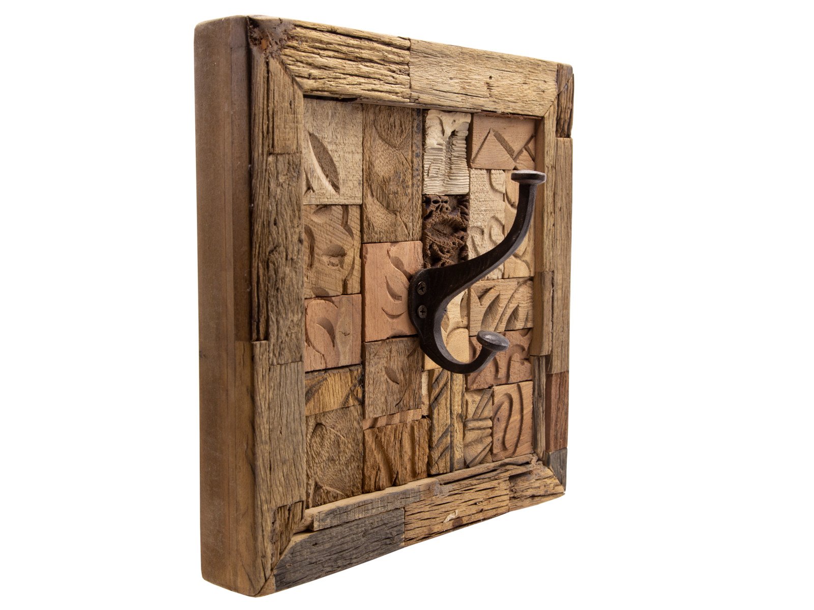 Wandbild Kavali 30x30 mit Haken Wandbild Kavali 30x30 mit Haken Holz - recyceltes Hartholz 30x30x5 Schrägansicht