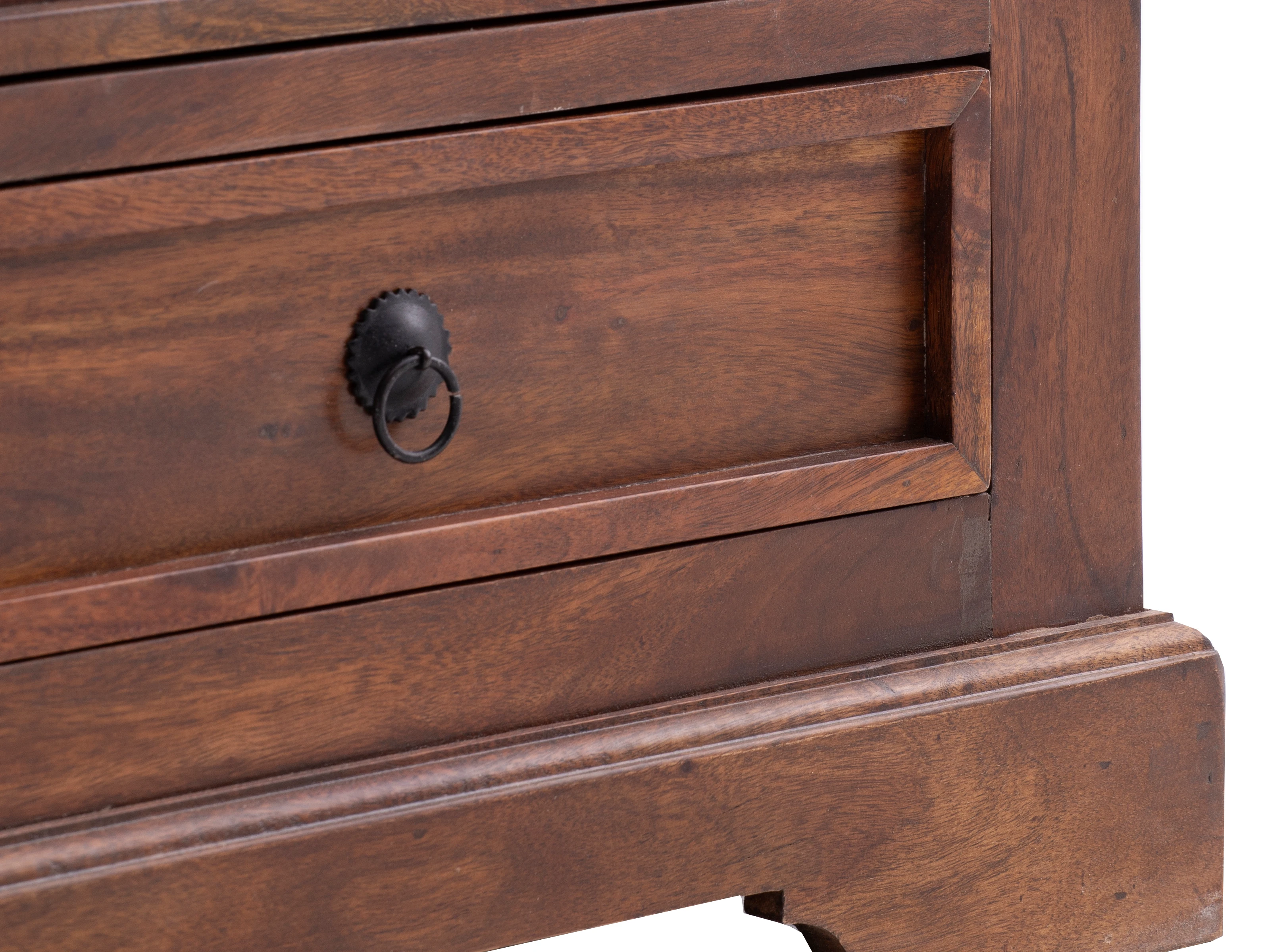 TV-Bank Merlow Akazie