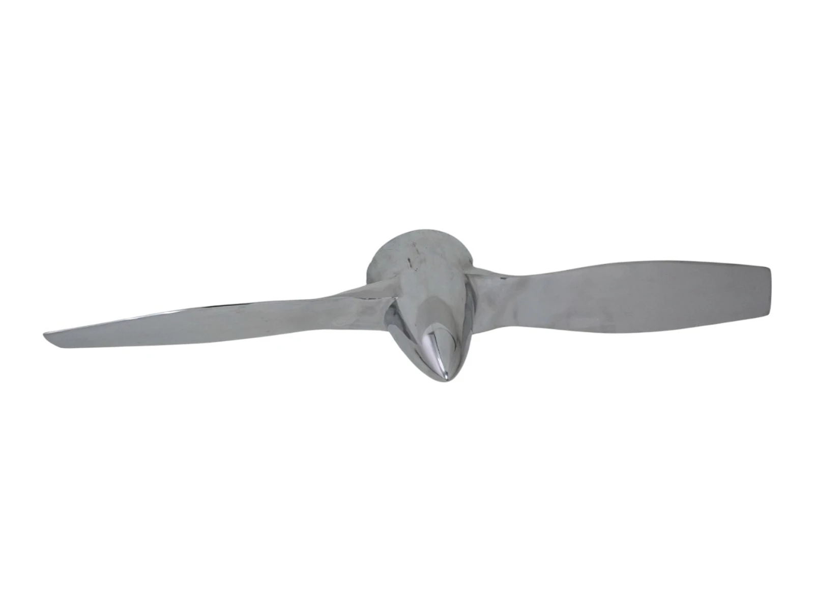 Wanddeko Propeller Charlie 119 cm aus silberfarbenem Metall, freigestellte Frontansicht, Wandhänger