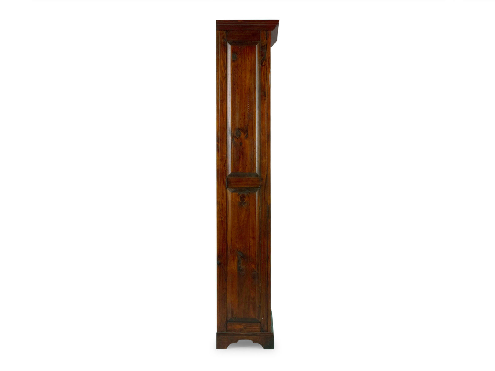 Seitenansicht (Freisteller) des braunen Bücherregals Catana (97×200×38 cm) aus lackierter Pinie mit fünf offenen Fächern