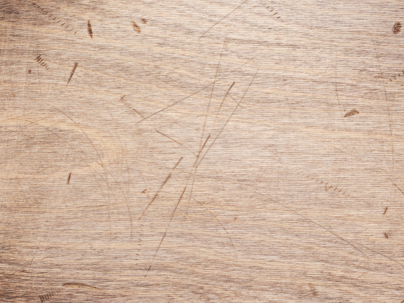 Schritt-für-Schritt Anleitung zur Möbelpflege – Reinigen, Ölen, Kratzer entfernen