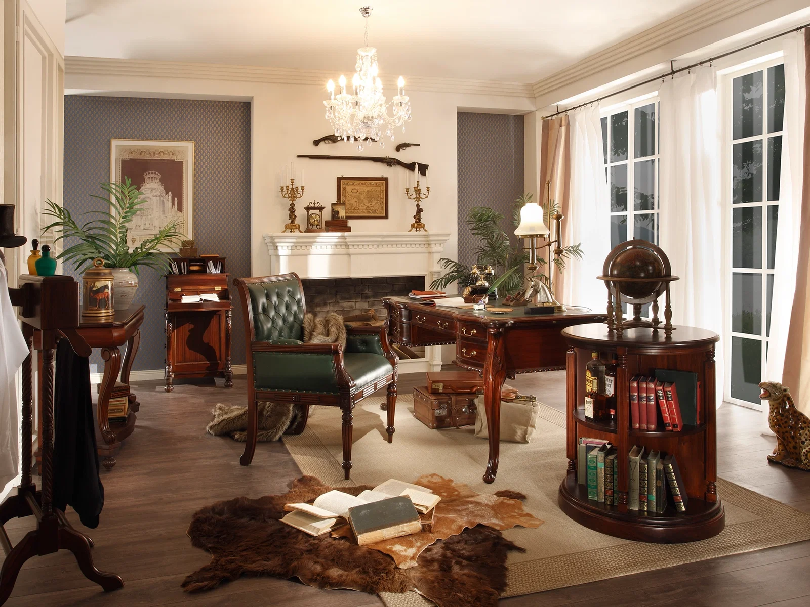 Braunes Drehregal Cambridge mit Büchern und Dekoration in einem klassisch eingerichteten Arbeitszimmer