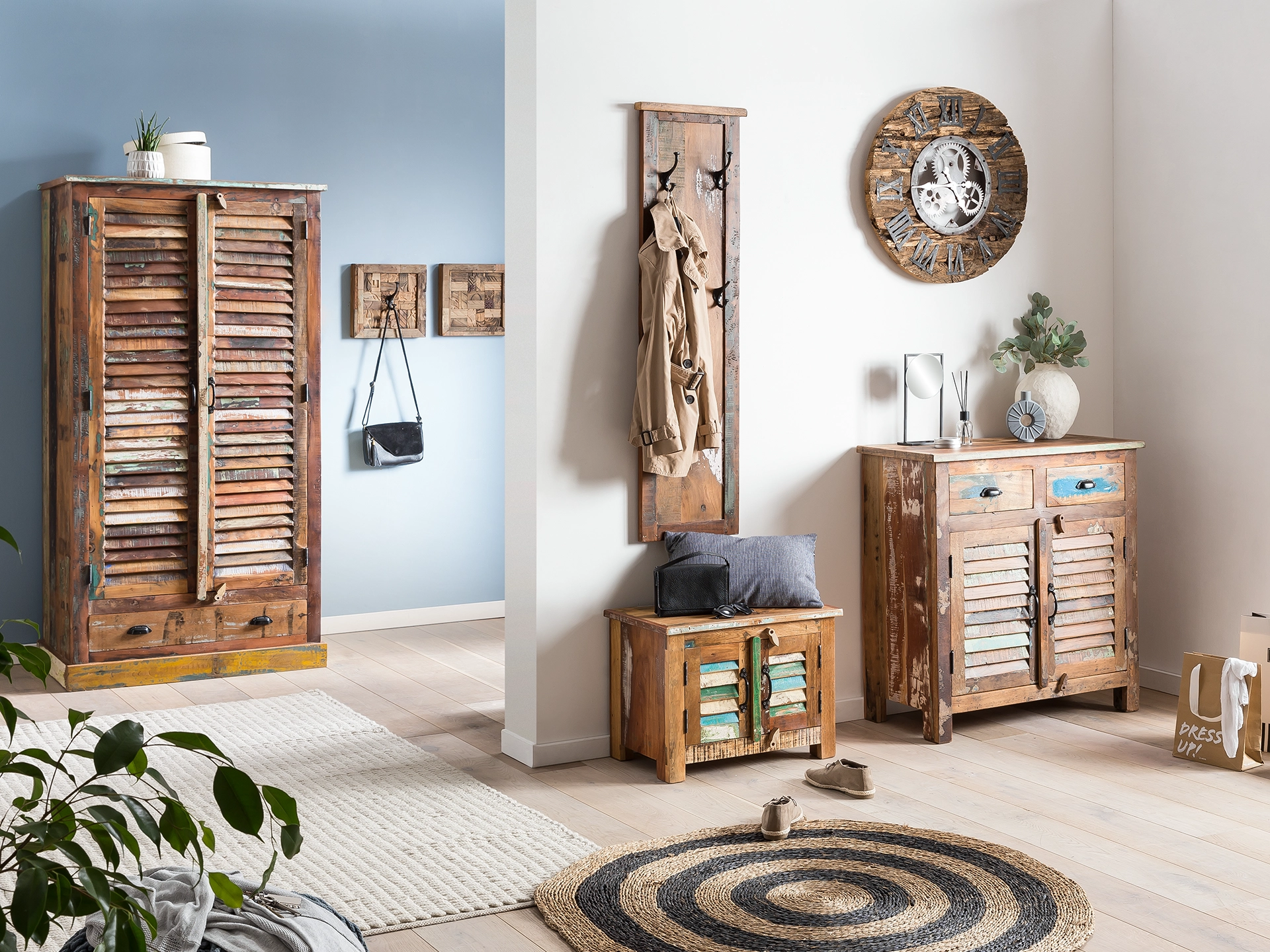 Wakefield-Möbel im Ambiente – warmes Holz, klare Linien, minimalistisches skandinavisches Design im hellen Wohnzimmer