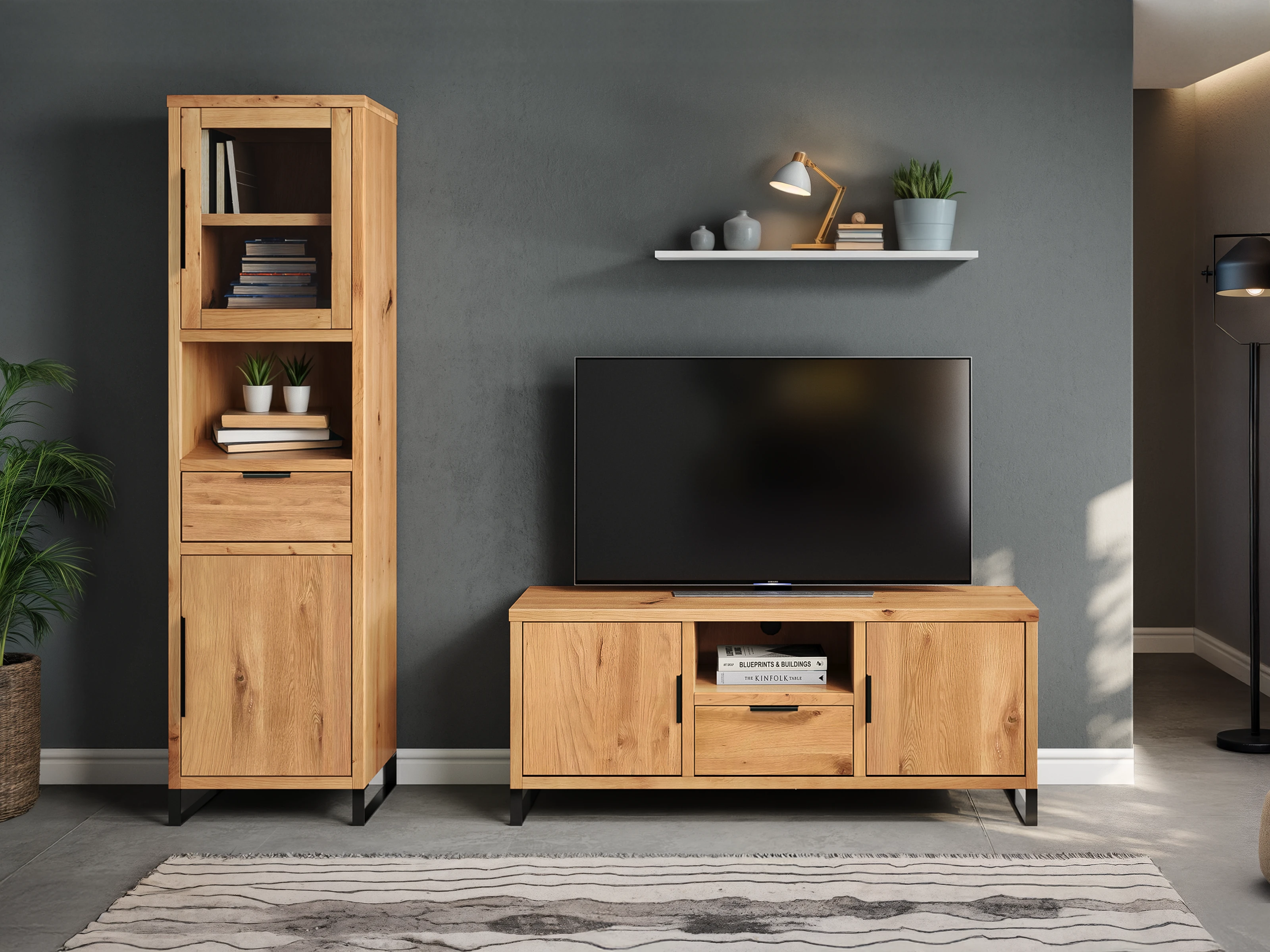 Frontansicht im Wohnbeispiel: Vitrine Sydney Wildeiche geölt (B50×H185×T41 cm), 2 Türen, 1 Schublade, 1 offenes Fach, braun Wohnbeispiel: Wohnwand 2tlg. Sydney Wildeiche, geölte Wildeiche in Braun, Frontansicht TV-Board & Highboard.